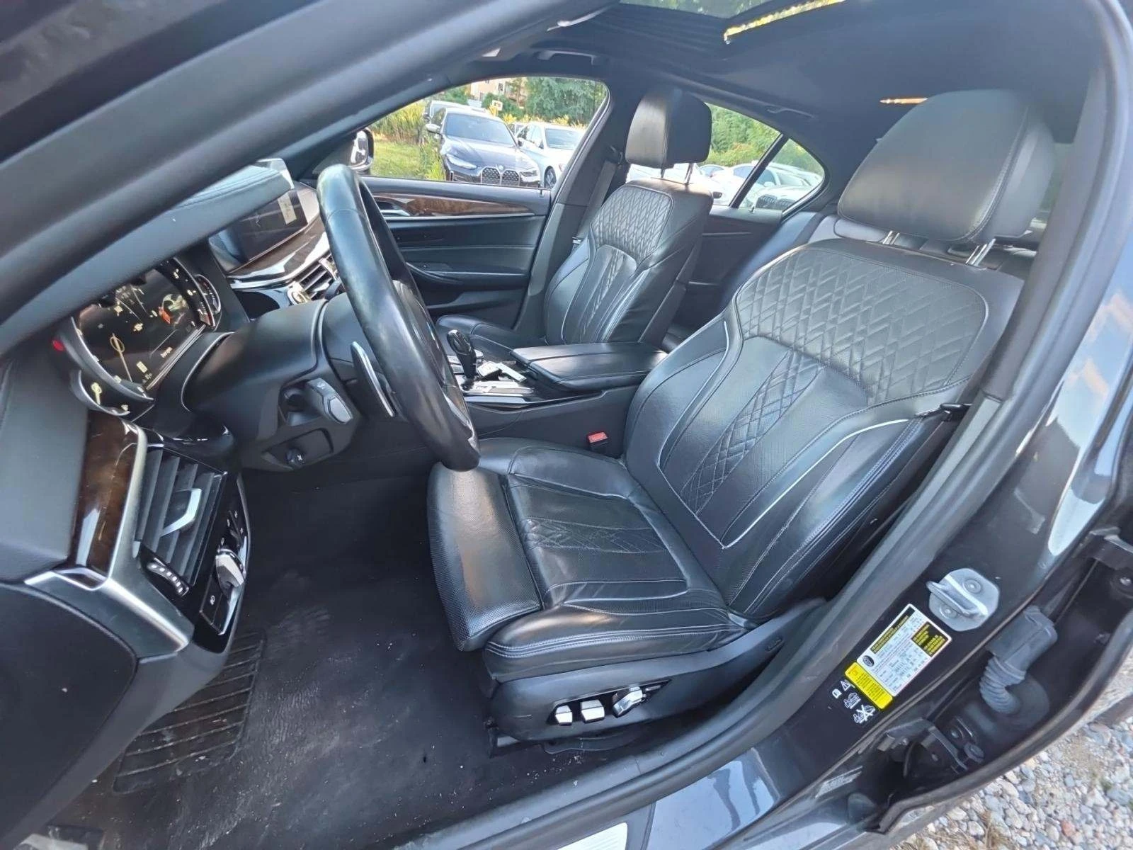 BMW 540 I xDrive * M Sport*   * (CARFAX) | Mobile.bg   9