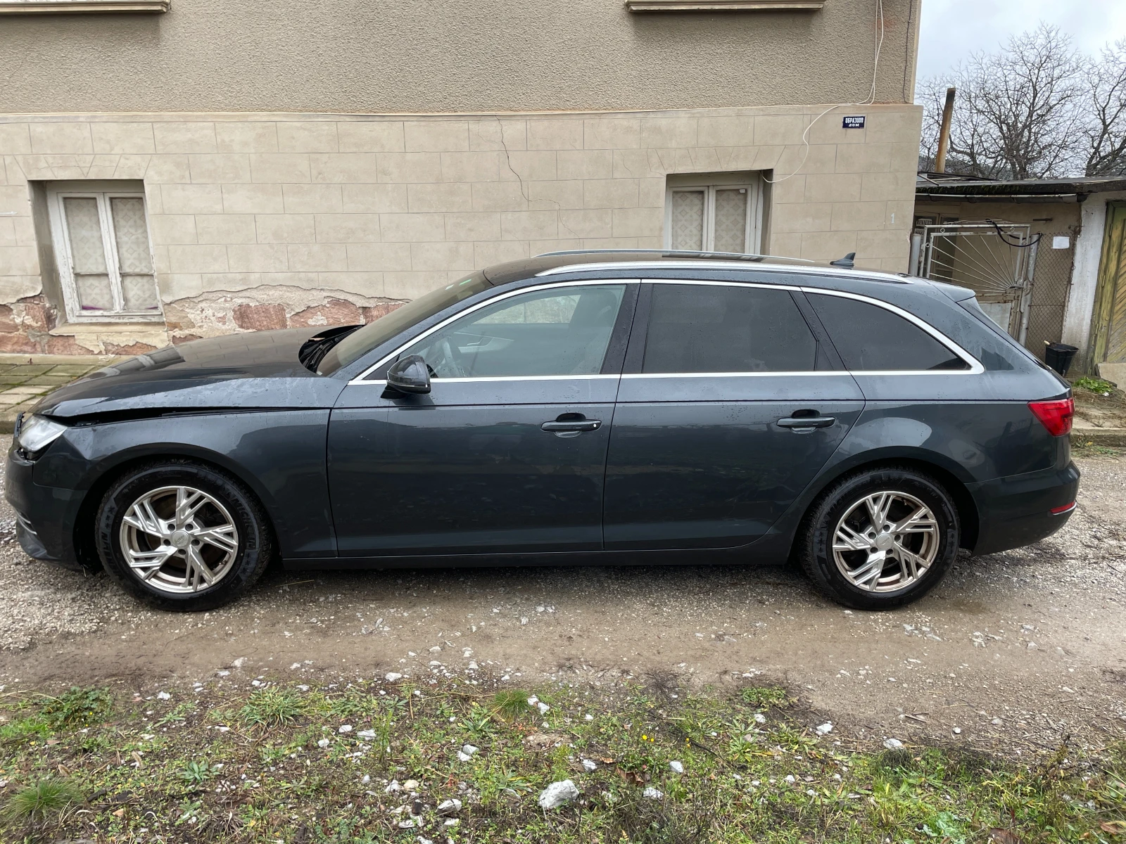 Audi A4  - изображение 3