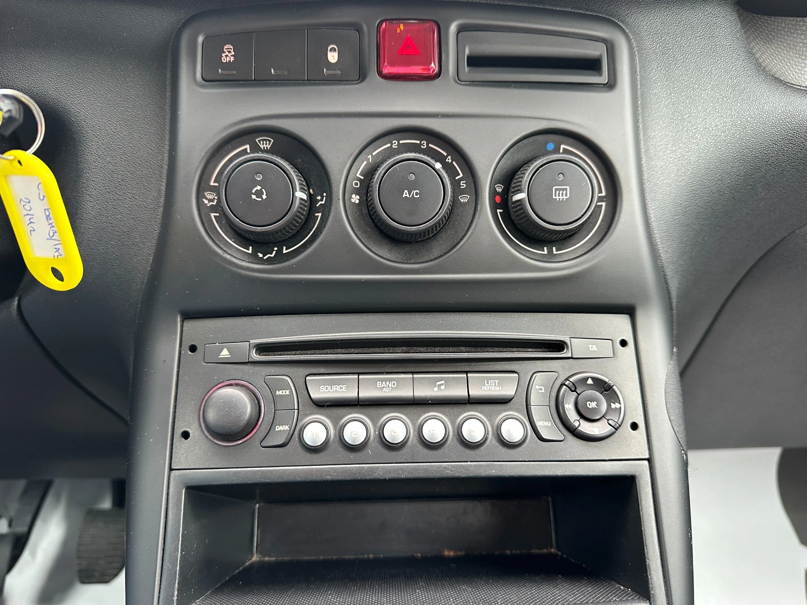 Citroen C3 Picasso Газ.инжекцион, снимка 13 - Автомобили и джипове - 53913486