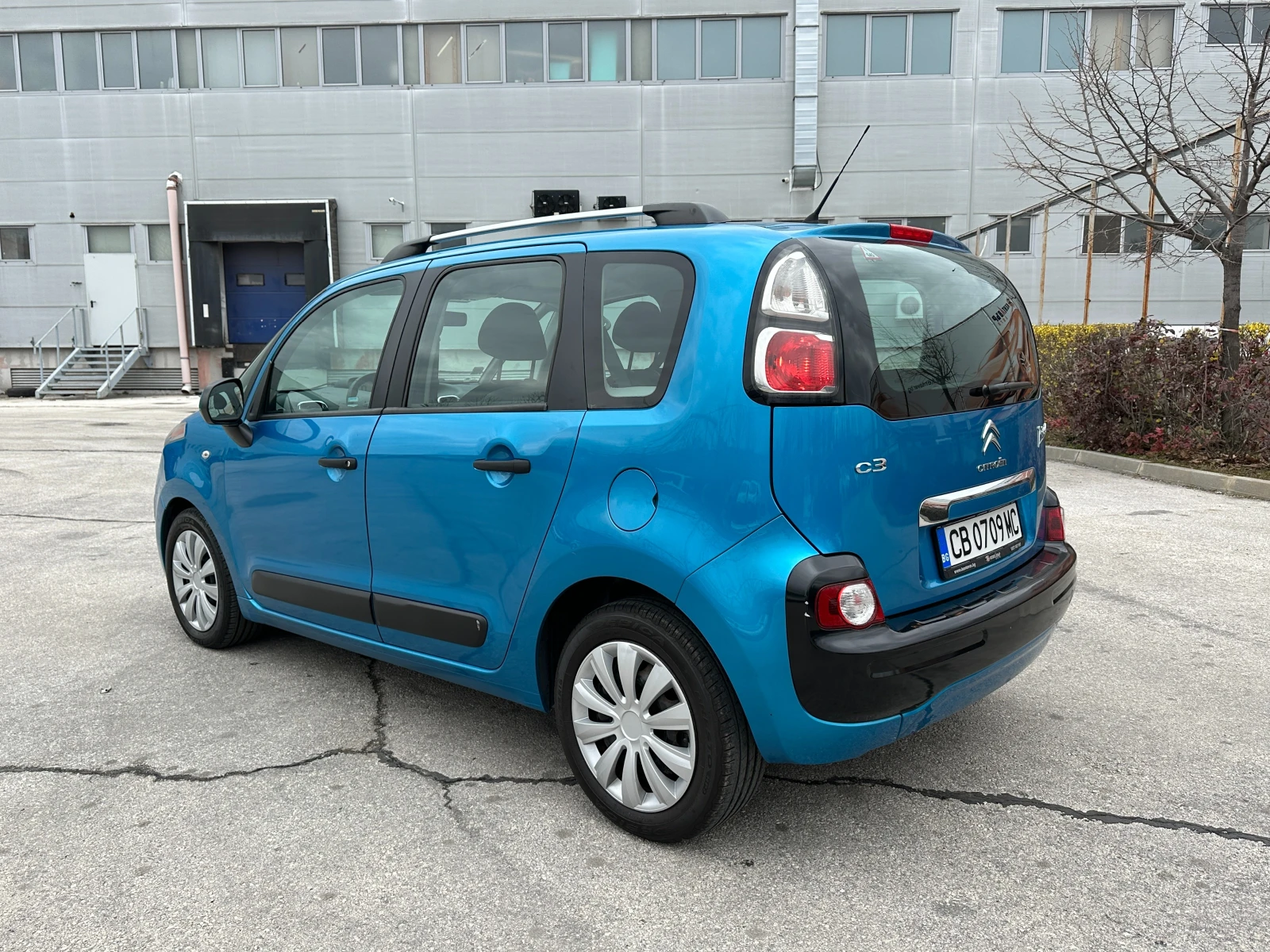Citroen C3 Picasso Газ.инжекцион, снимка 3 - Автомобили и джипове - 53913486