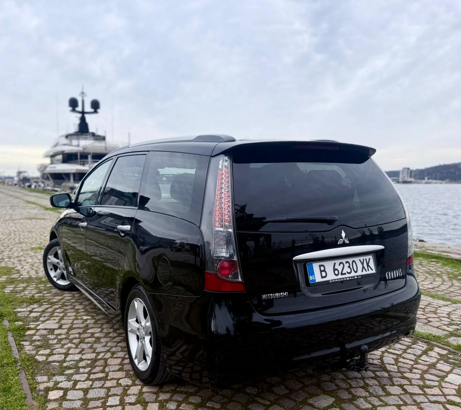 Mitsubishi Grandis 7 ������ * ������� * ������� | Mobile.bg � ����������� 4