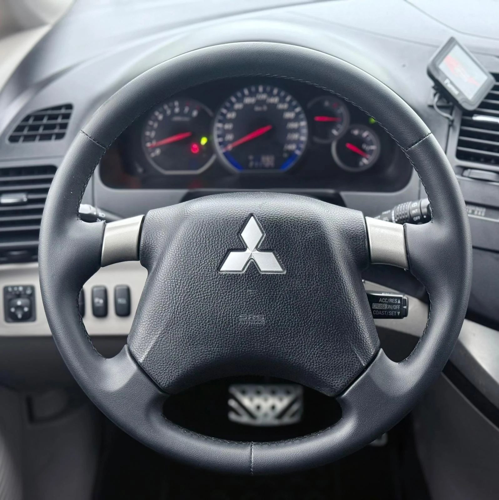 Mitsubishi Grandis 7 ������ * ������� * ������� | Mobile.bg � ����������� 10