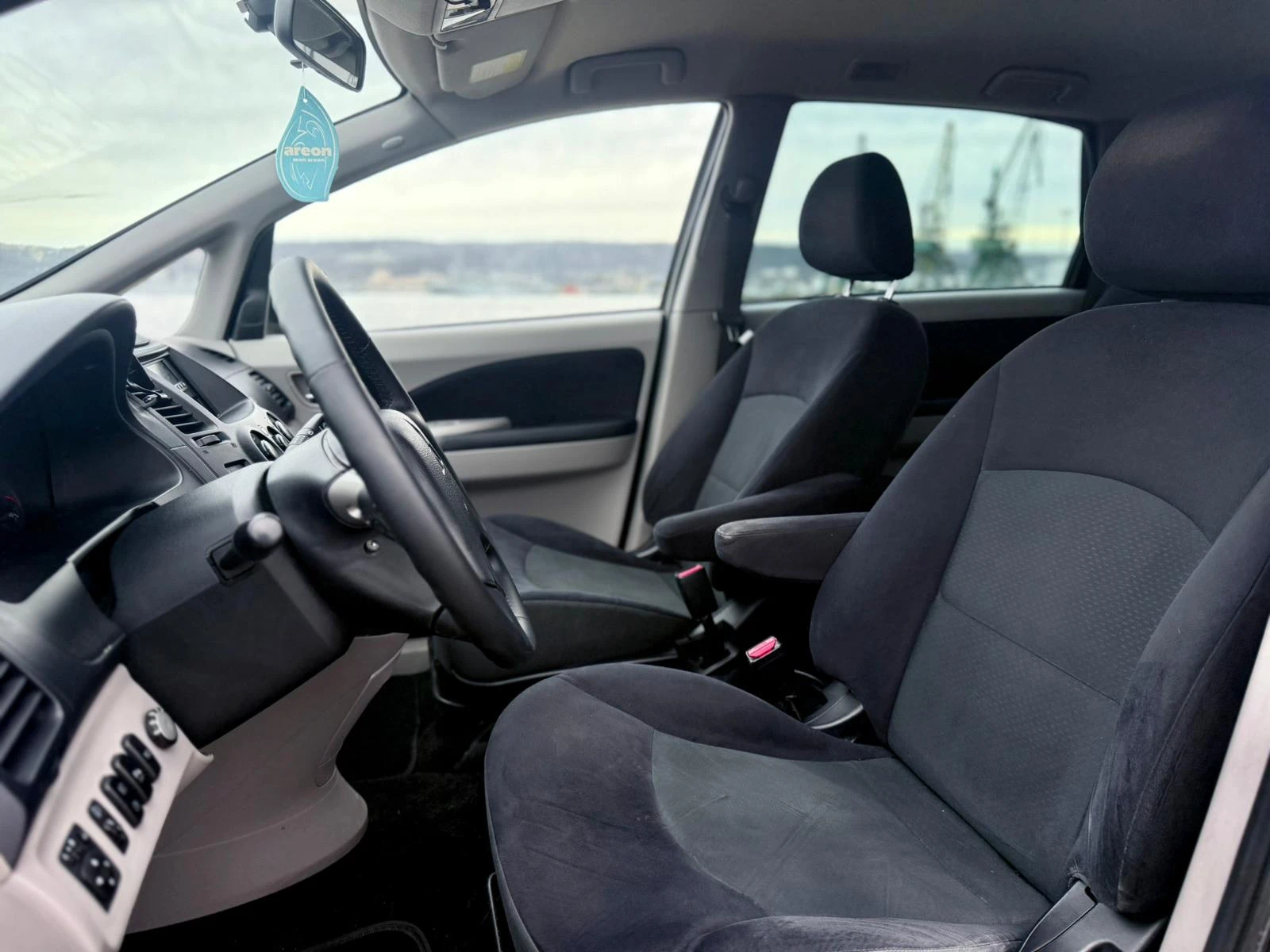 Mitsubishi Grandis 7 ������ * ������� * ������� | Mobile.bg � ����������� 8