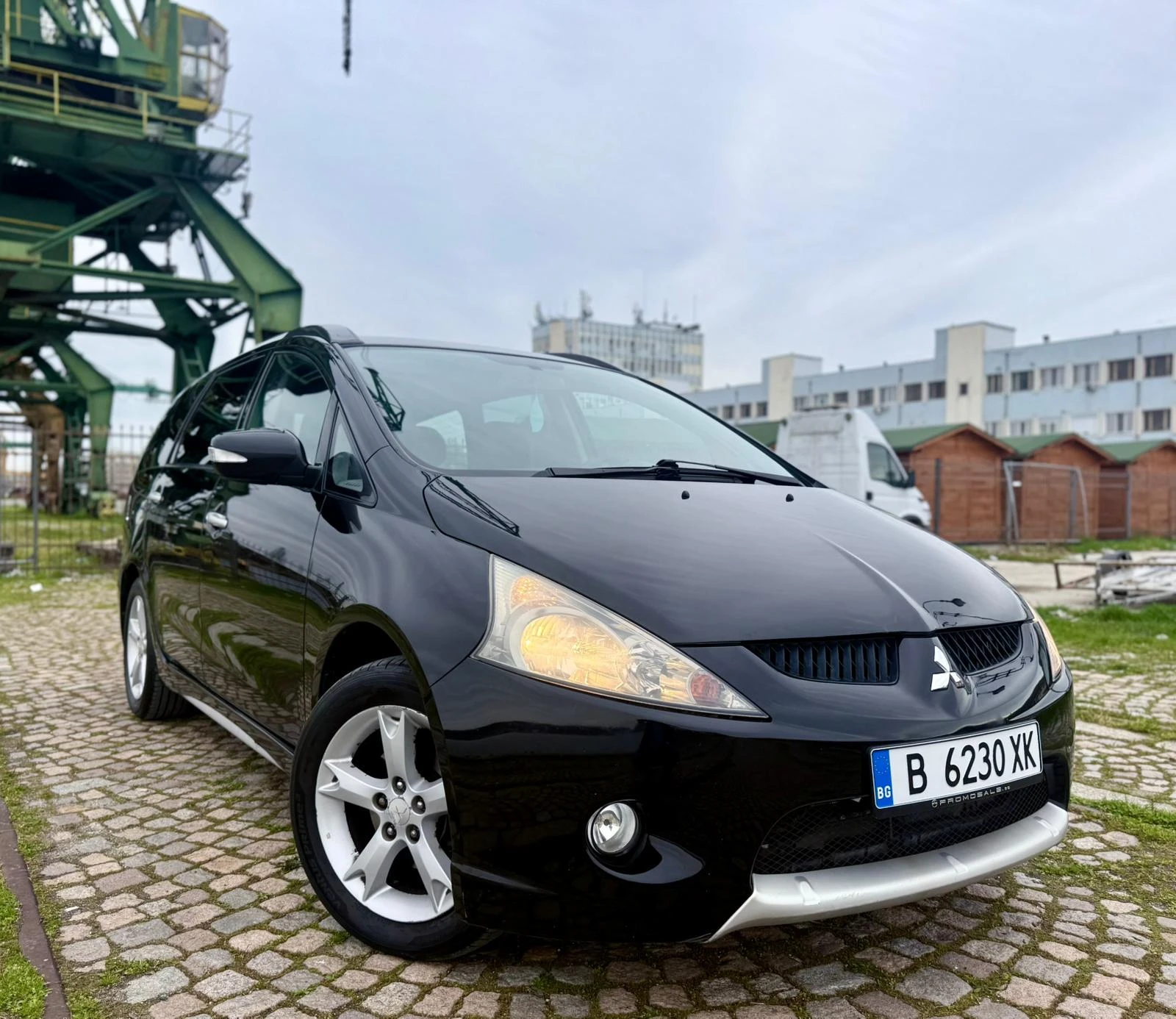 Mitsubishi Grandis 7 Местен * Маисчки * Автомат | Auto.bg — изображение 1