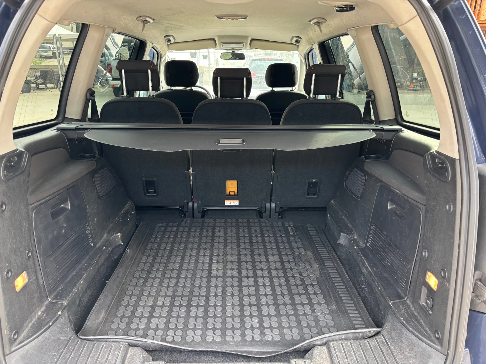 Ford Galaxy 2, 0tdi.140k.Klmatik., снимка 16 - Автомобили и джипове - 54162483