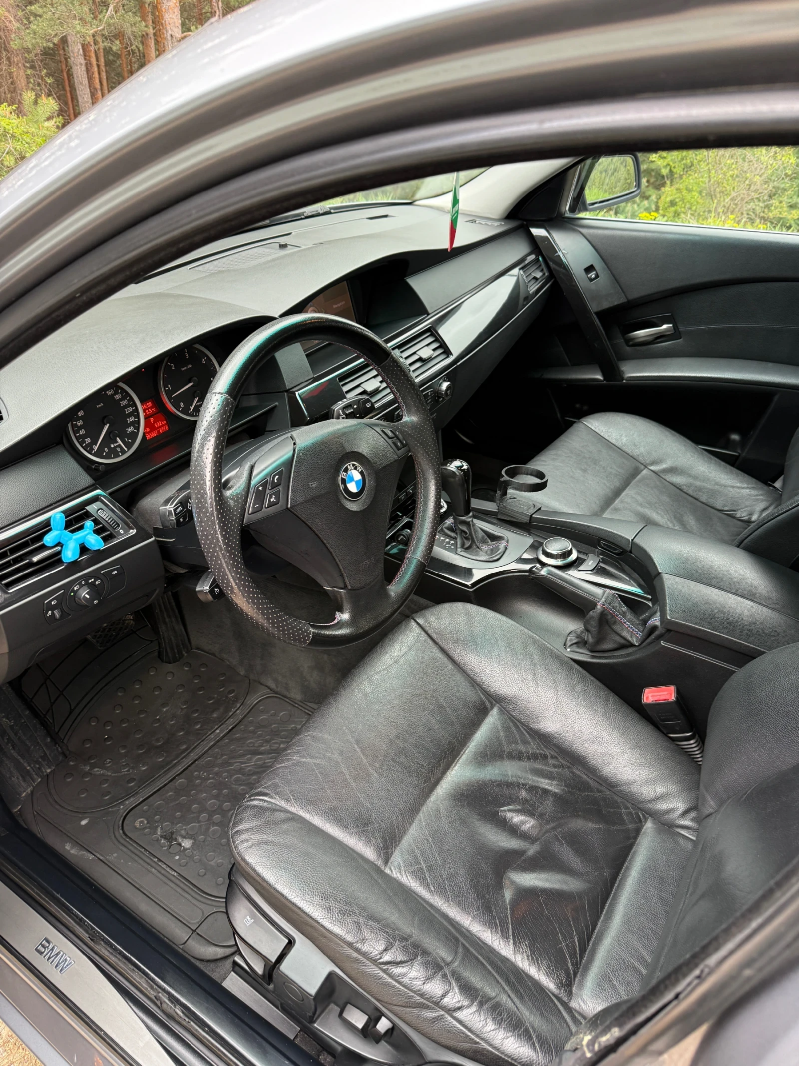 BMW 530, снимка 16 - Автомобили и джипове - 54391061