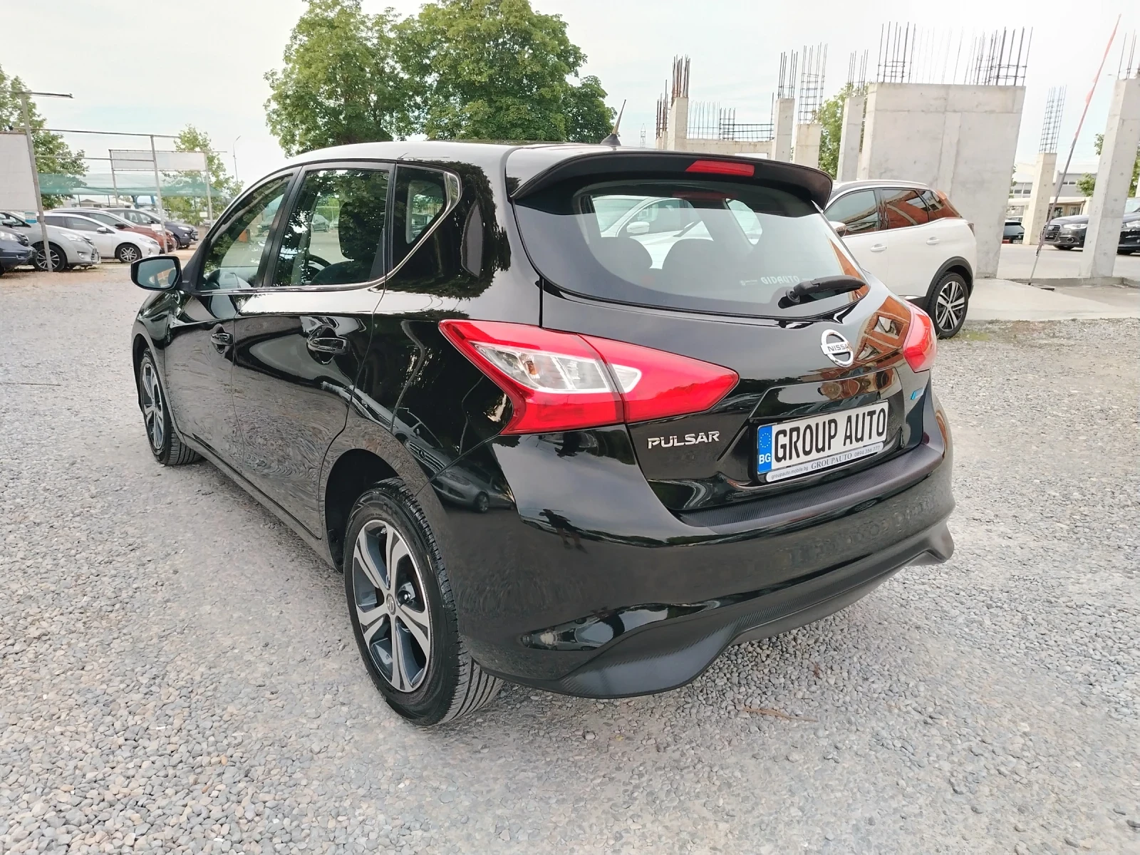 Nissan Pulsar 1.5DCI-110к.с/КЛИМАТРОНИК/KEYLES GO/6-СКОРОСТИ!!! , снимка 5 - Автомобили и джипове - 54874609