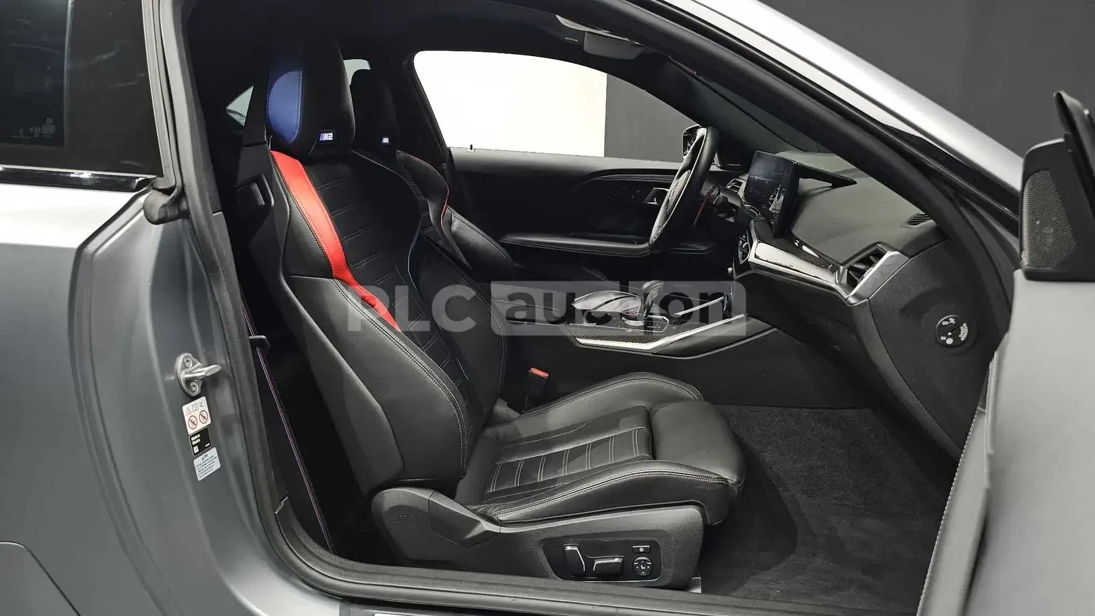 BMW M4 * АВТОКРЕДИТ БЕЗ ПЪРВОНАЧАЛНА ВНОСКА* , снимка 16 - Автомобили и джипове - 55019482