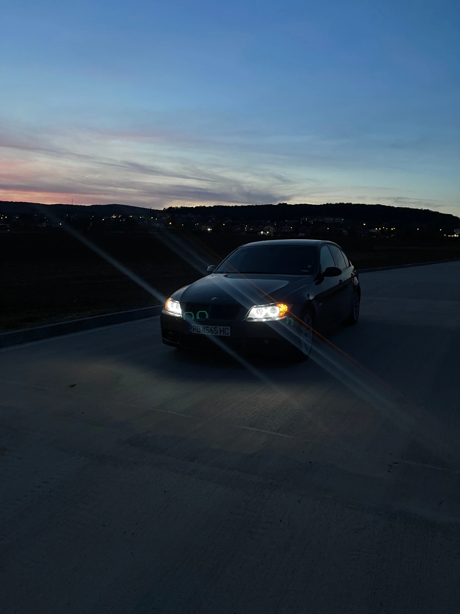 BMW 320, снимка 3 - Автомобили и джипове - 55057619
