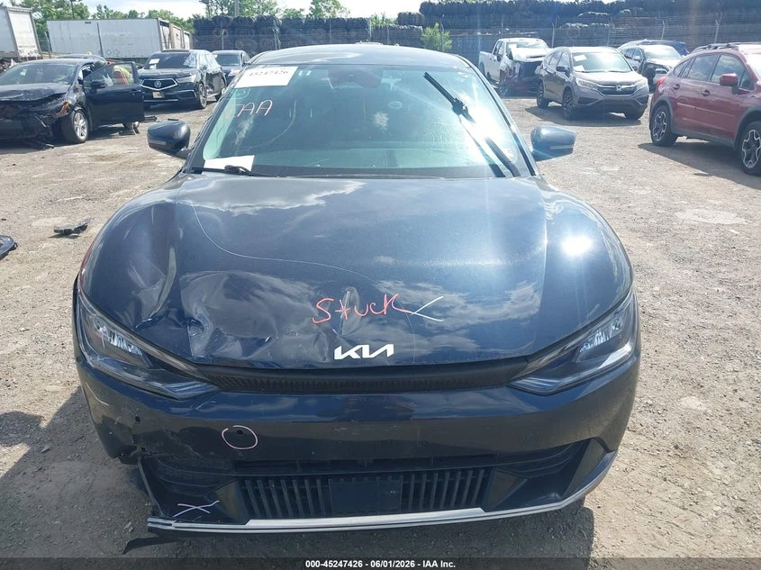 Kia EV6 Wind, снимка 12 - Автомобили и джипове - 55452449