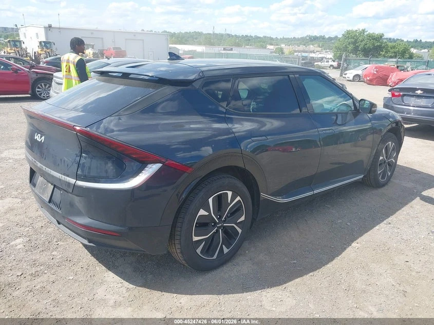 Kia EV6 Wind, снимка 4 - Автомобили и джипове - 55452449
