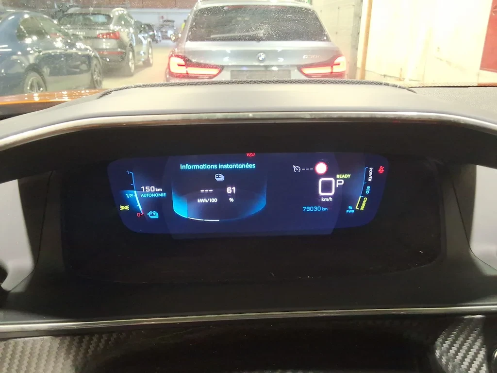 Peugeot 2008 50 KWH GT, снимка 6 - Автомобили и джипове - 56126714