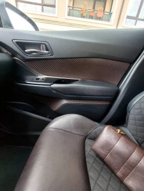 Toyota C-HR - 18500 € / 36182.85 лв. - 64077220 8