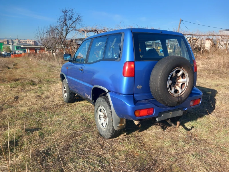 Nissan Terrano 4x4 бензин , снимка 5 - Автомобили и джипове - 48482430