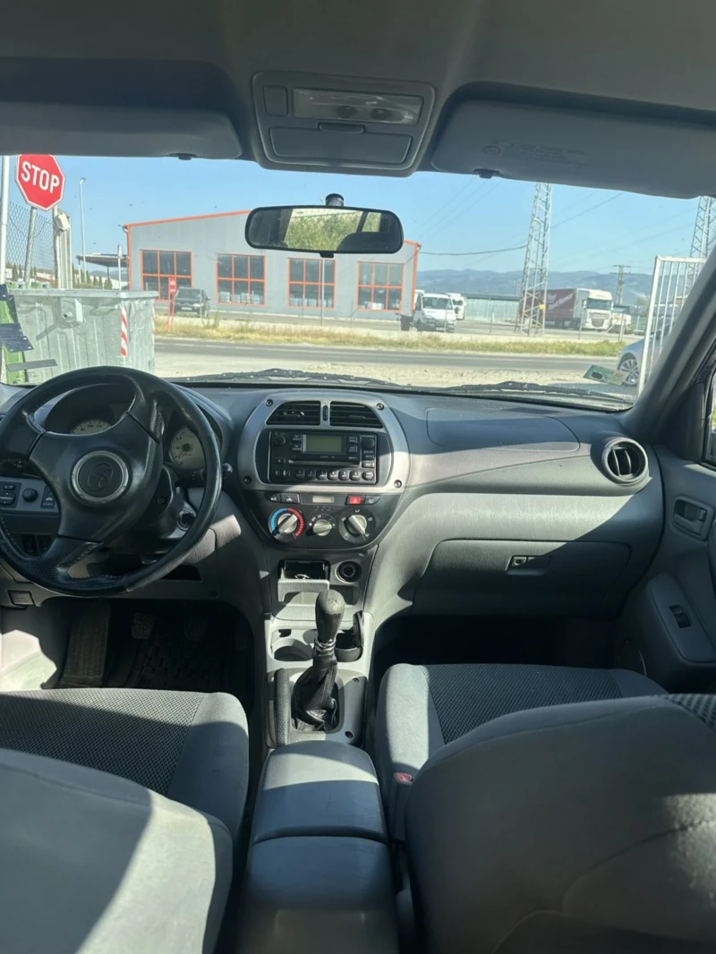 Toyota Rav4, снимка 8 - Автомобили и джипове - 52452202