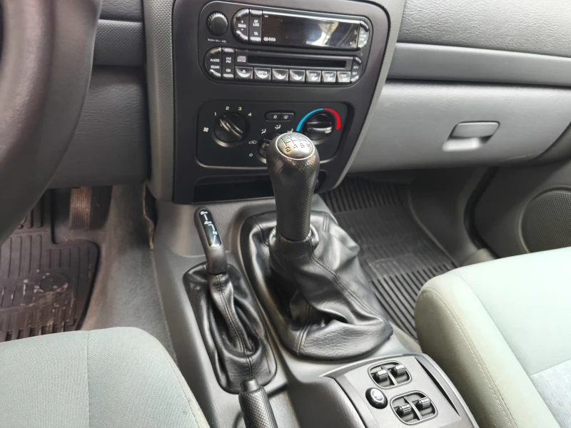 Jeep Cherokee 2.8 CRD 163 к.с, снимка 10 - Автомобили и джипове - 52771449