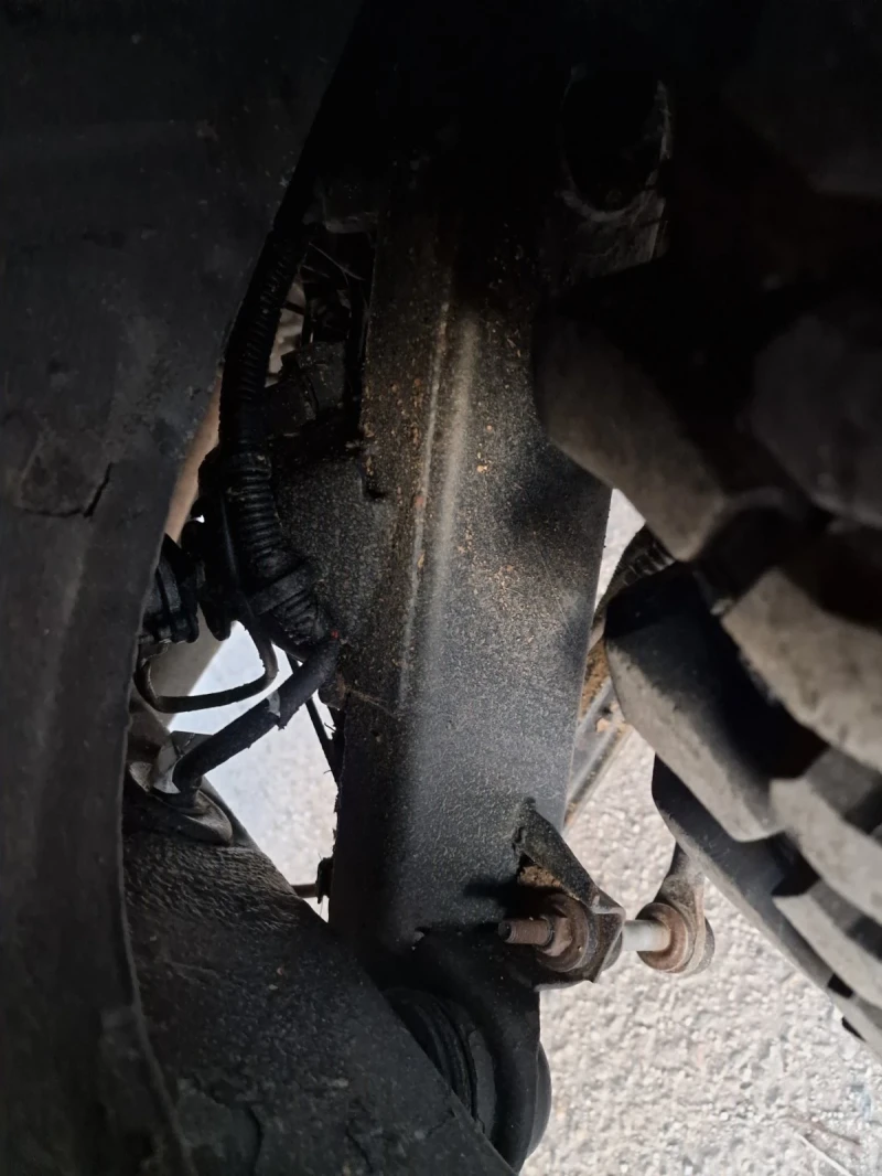 Mitsubishi Pajero, снимка 9 - Автомобили и джипове - 52812130