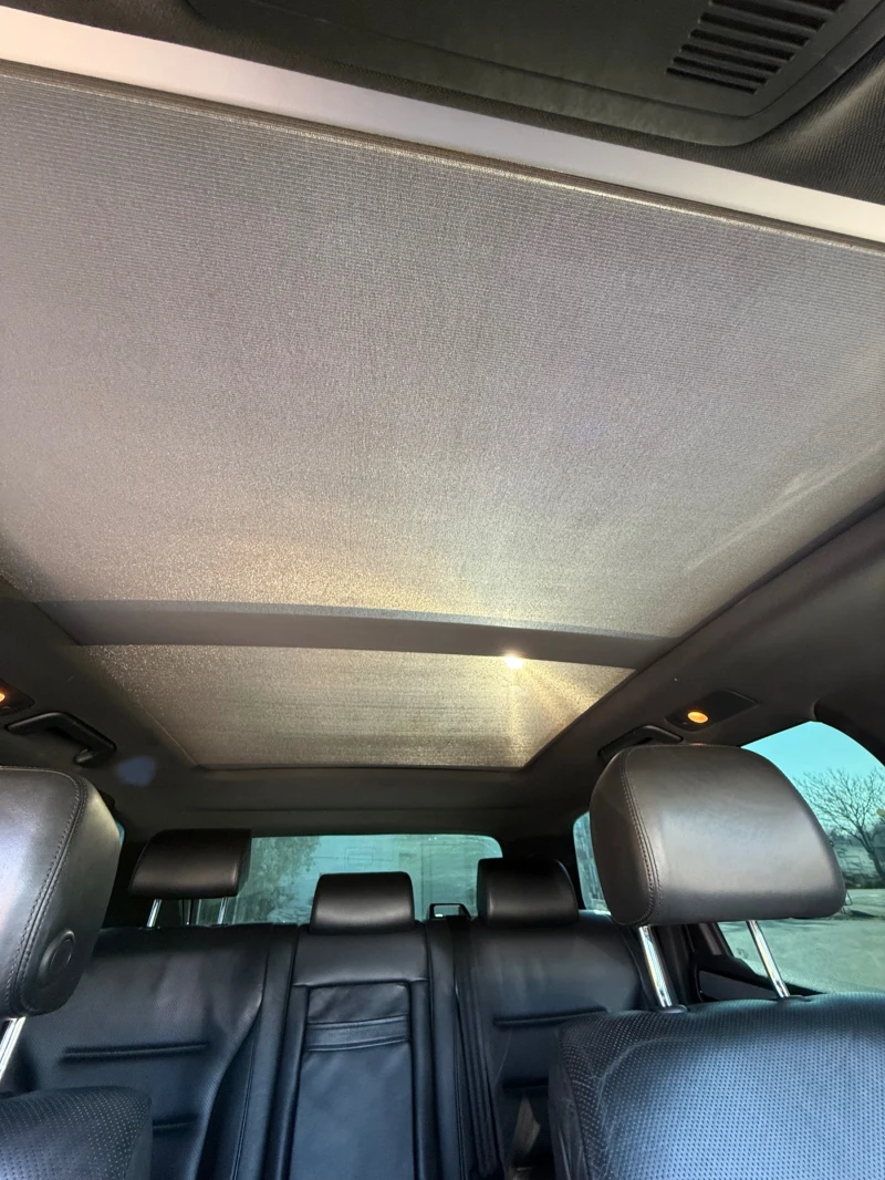 VW Touareg, снимка 9 - Автомобили и джипове - 52836472