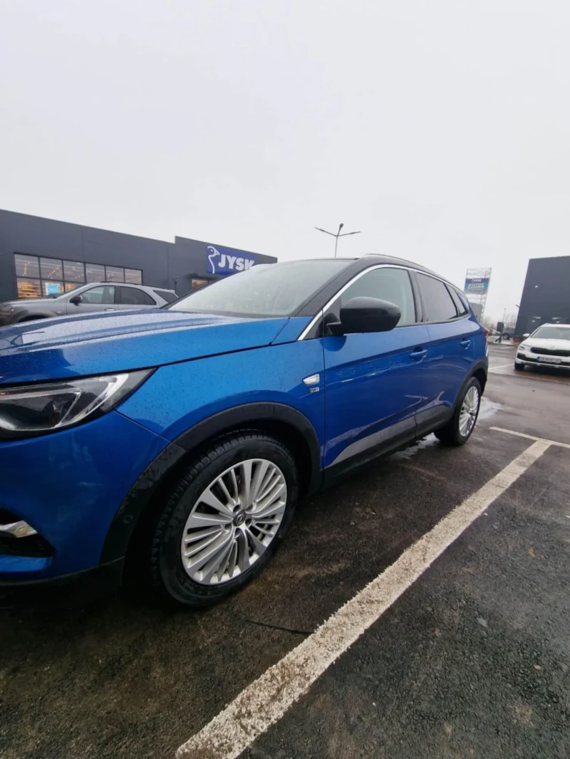 Opel Grandland X, снимка 3 - Автомобили и джипове - 53237576