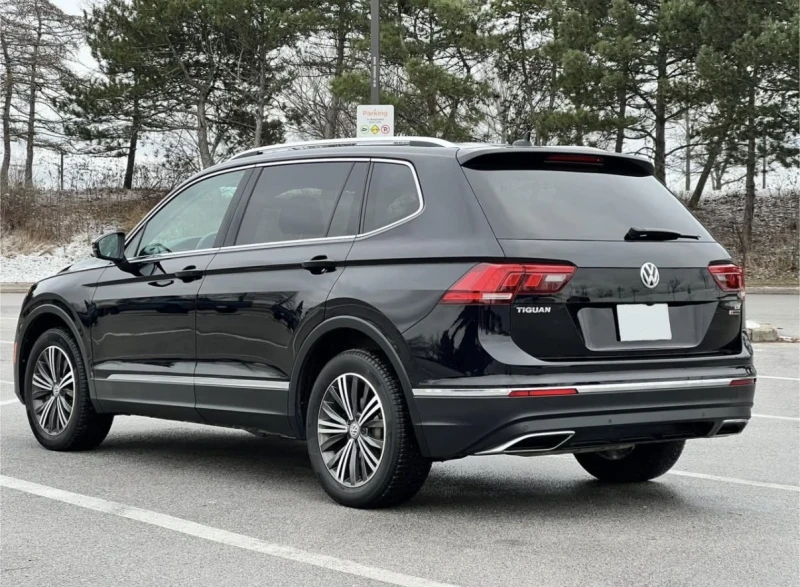 VW Tiguan SEL * * PREMIUM * * 360 КАМЕРА * * ПОДГРЕВИ * * , снимка 4 - Автомобили и джипове - 53264093