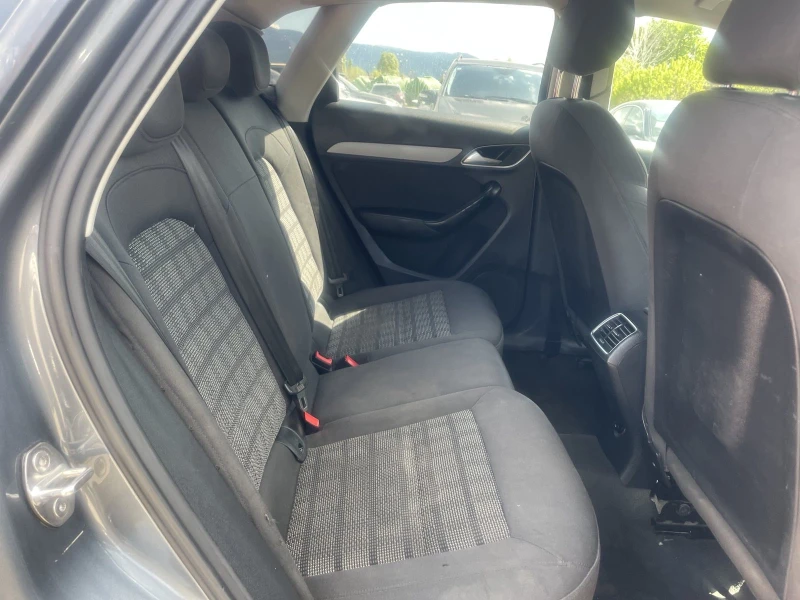 Audi Q3, снимка 15 - Автомобили и джипове - 53426491