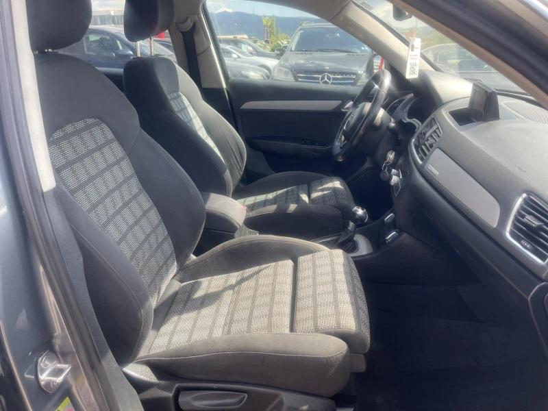 Audi Q3, снимка 14 - Автомобили и джипове - 53426491