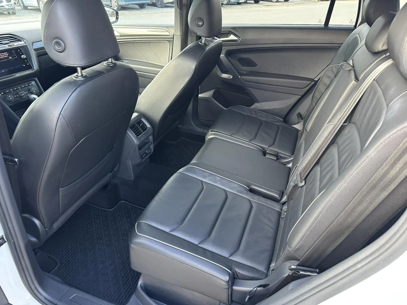 VW Tiguan R-Line 4Motion, снимка 10 - Автомобили и джипове - 53538981