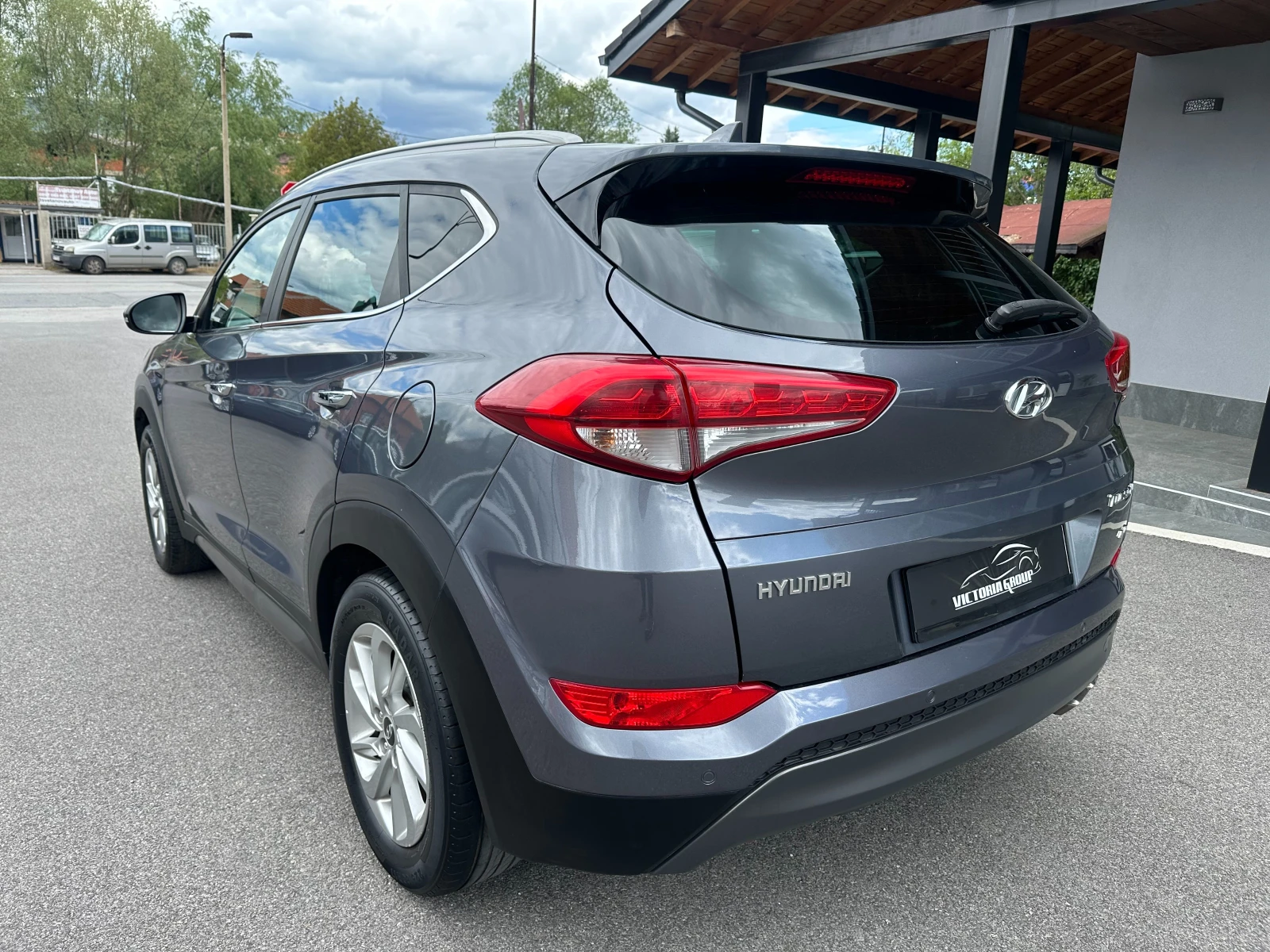 Hyundai Tucson 2.0CRDI 4X4 НОВ ВНОС  - изображение 4