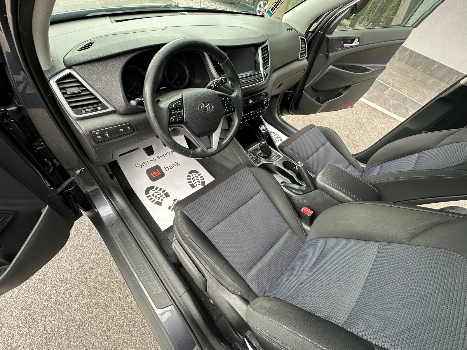 Hyundai Tucson 2.0CRDI 4X4 НОВ ВНОС  - изображение 7