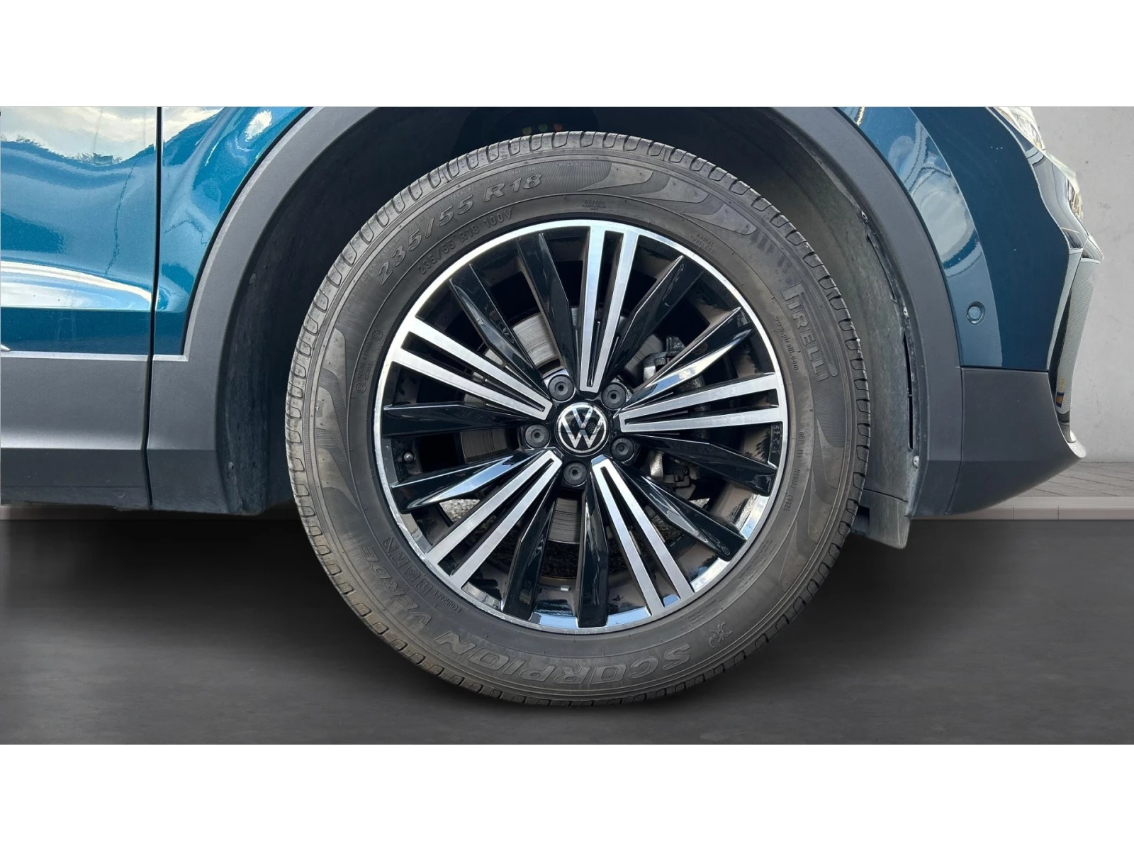 VW Tiguan    940 . | Mobile.bg   16