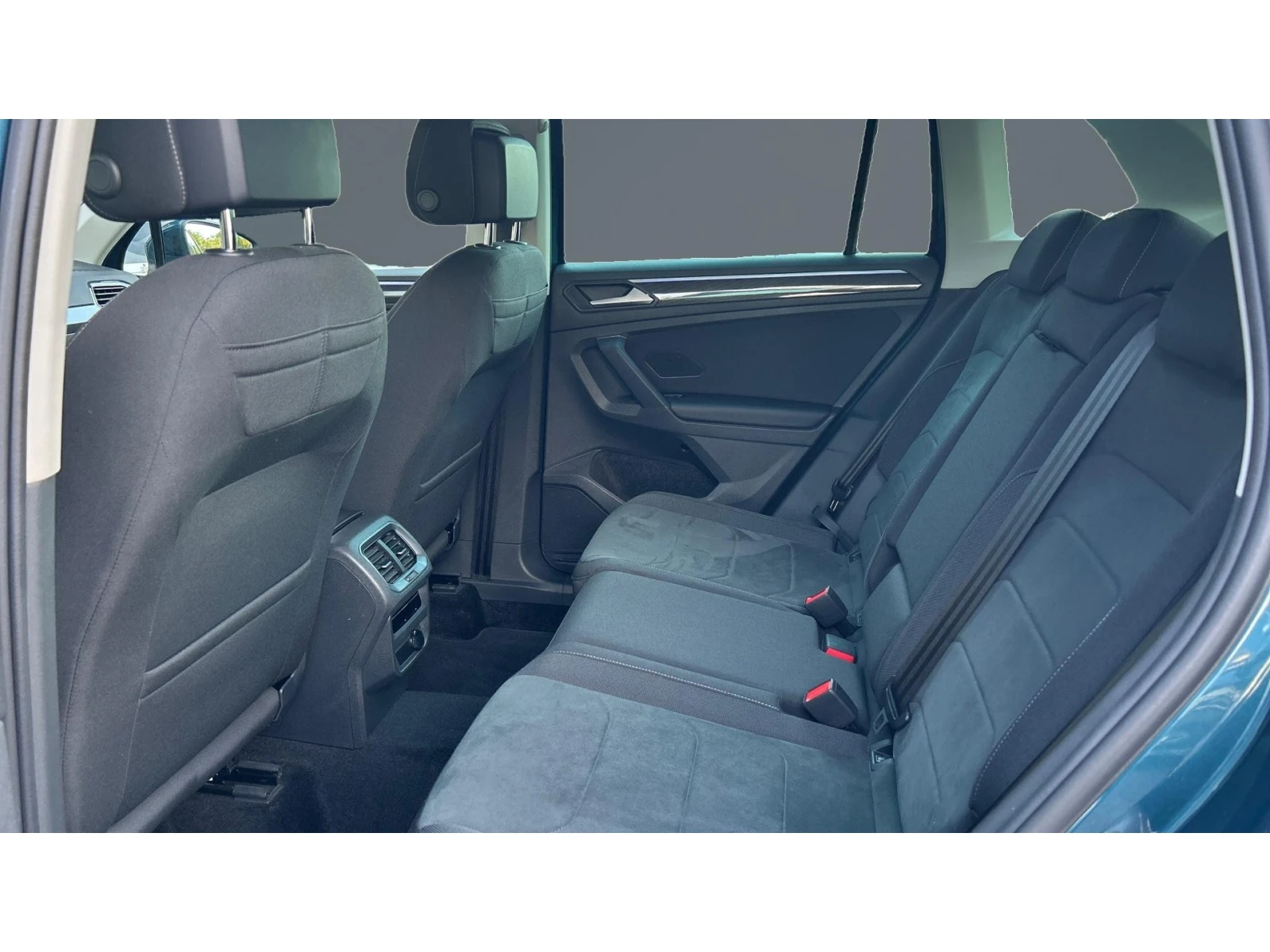 VW Tiguan    940 . | Mobile.bg   11