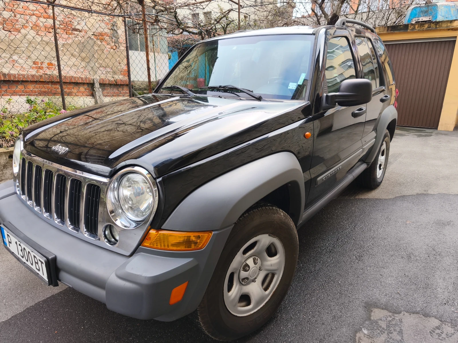 Jeep Cherokee 2.8 CRD 163 к.с - изображение 3