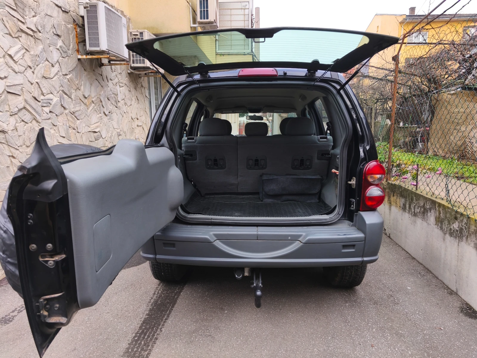 Jeep Cherokee 2.8 CRD 163 к.с - изображение 7