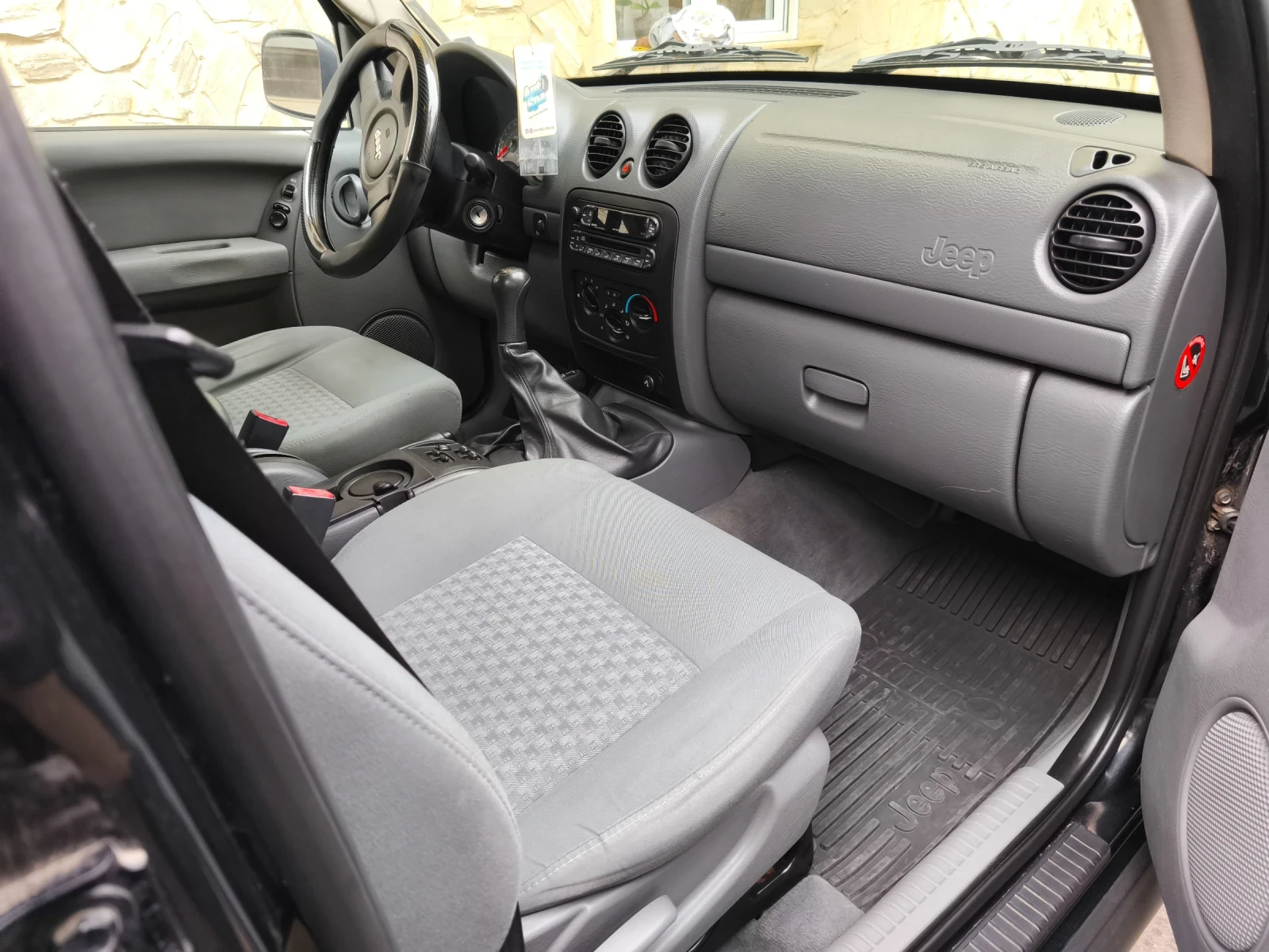 Jeep Cherokee 2.8 CRD 163 �.� | Mobile.bg � ����������� 11