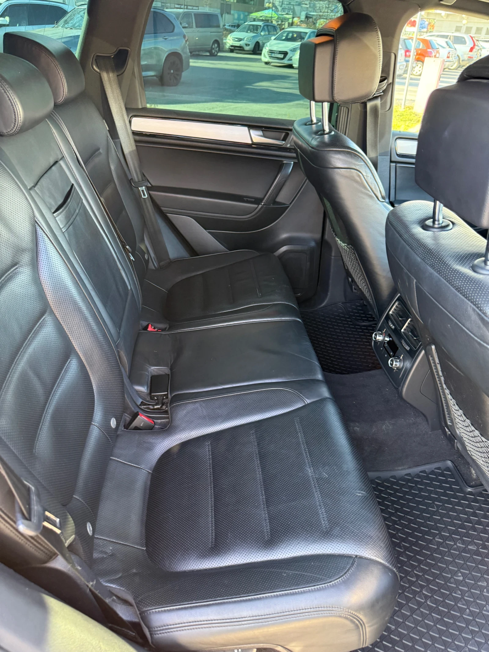 VW Touareg  - изображение 6