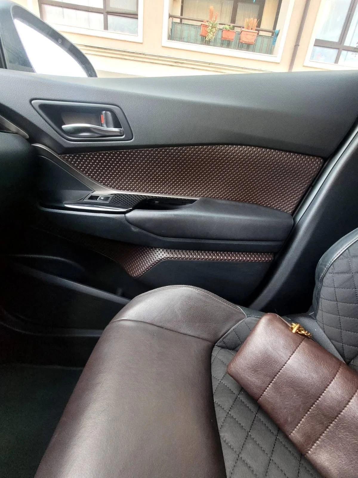 Toyota C-HR  - изображение 8