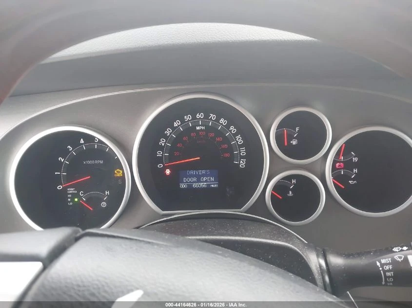 Toyota Sequoia 5.7l Platinum 5.7L V8 - изображение 7