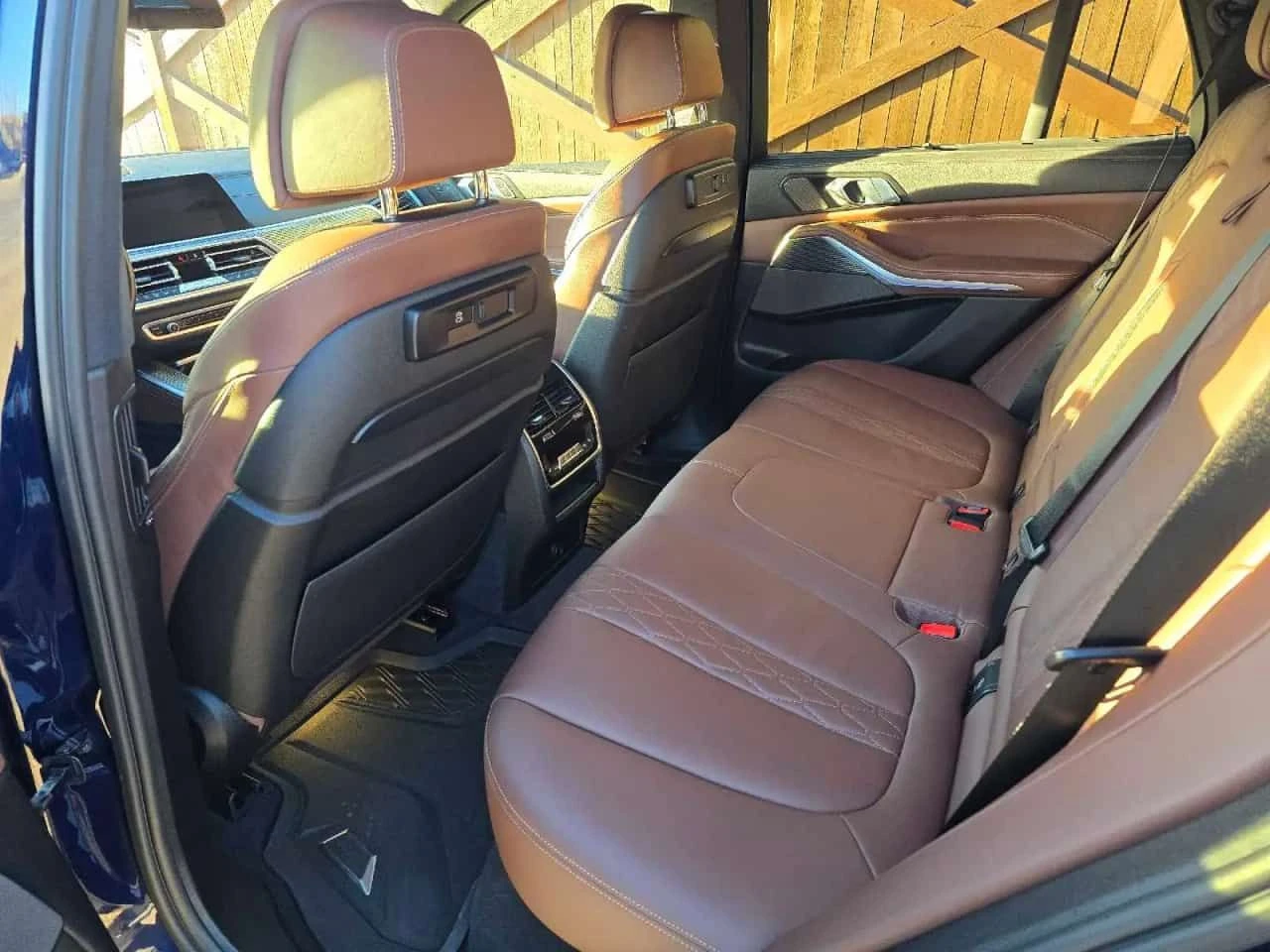 BMW X5 * M50i * PANO* KEYLESS* ПОДГРЕВ* , снимка 6 - Автомобили и джипове - 54305841