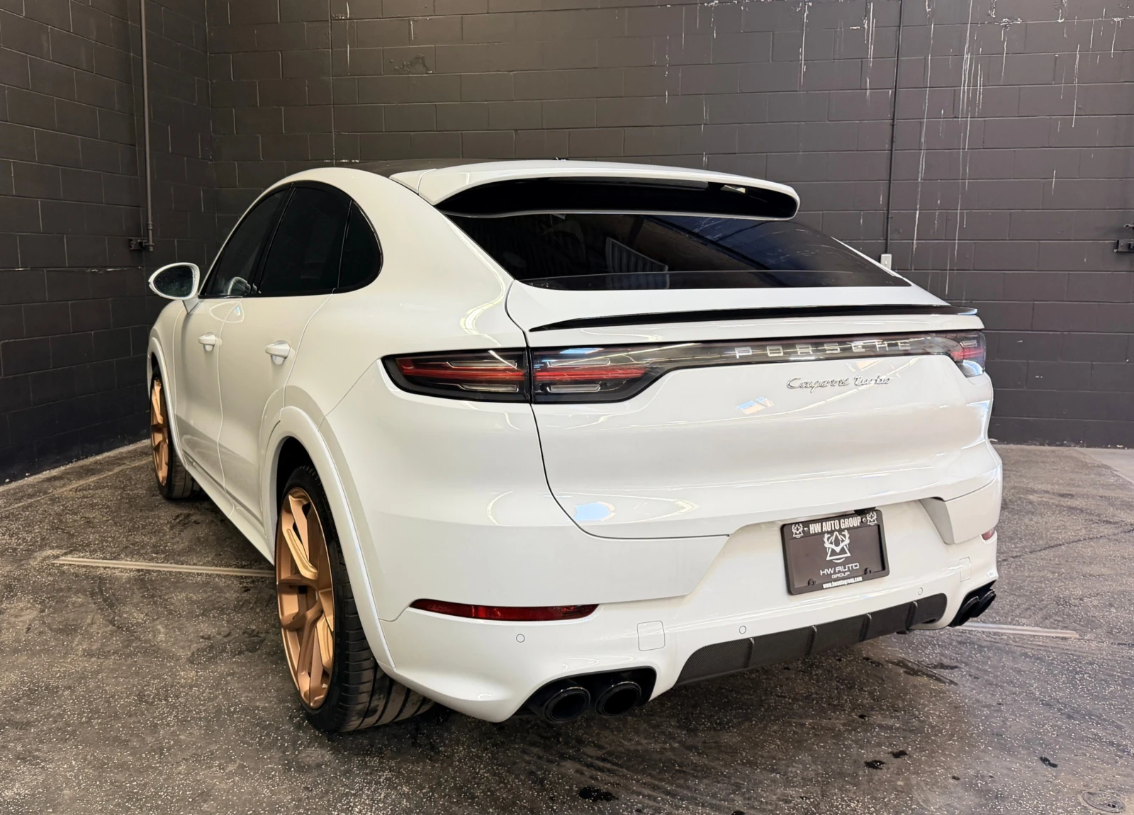 Porsche Cayenne TURBO COUPE| LIGHTWEIGHT PKG| MATRIX| BOSE| CARBON, снимка 4 - Автомобили и джипове - 55221630