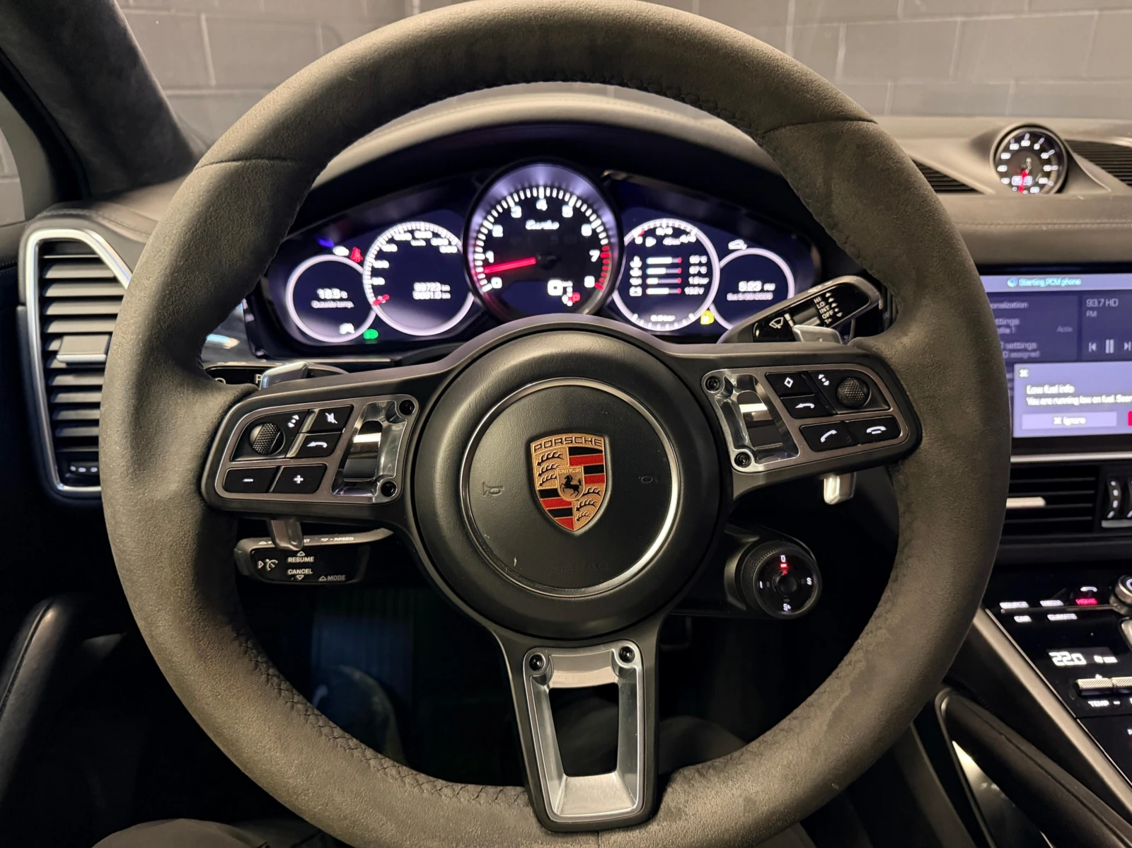 Porsche Cayenne TURBO COUPE| LIGHTWEIGHT PKG| MATRIX| BOSE| CARBON, снимка 8 - Автомобили и джипове - 55221630