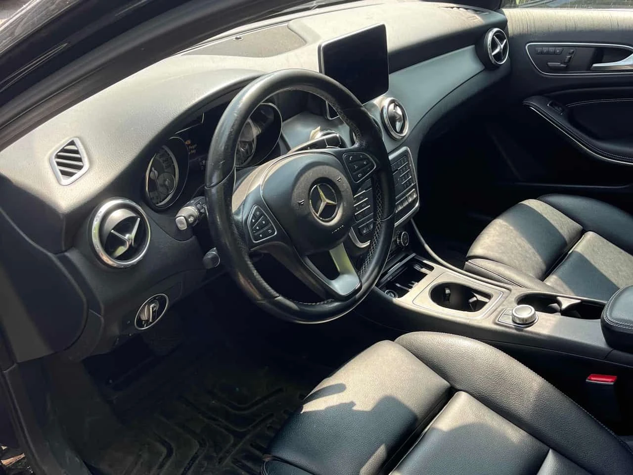 Mercedes-Benz GLA 250 AMG �����/CARFAX �������/�����/�������� | Mobile.bg � ����������� 5