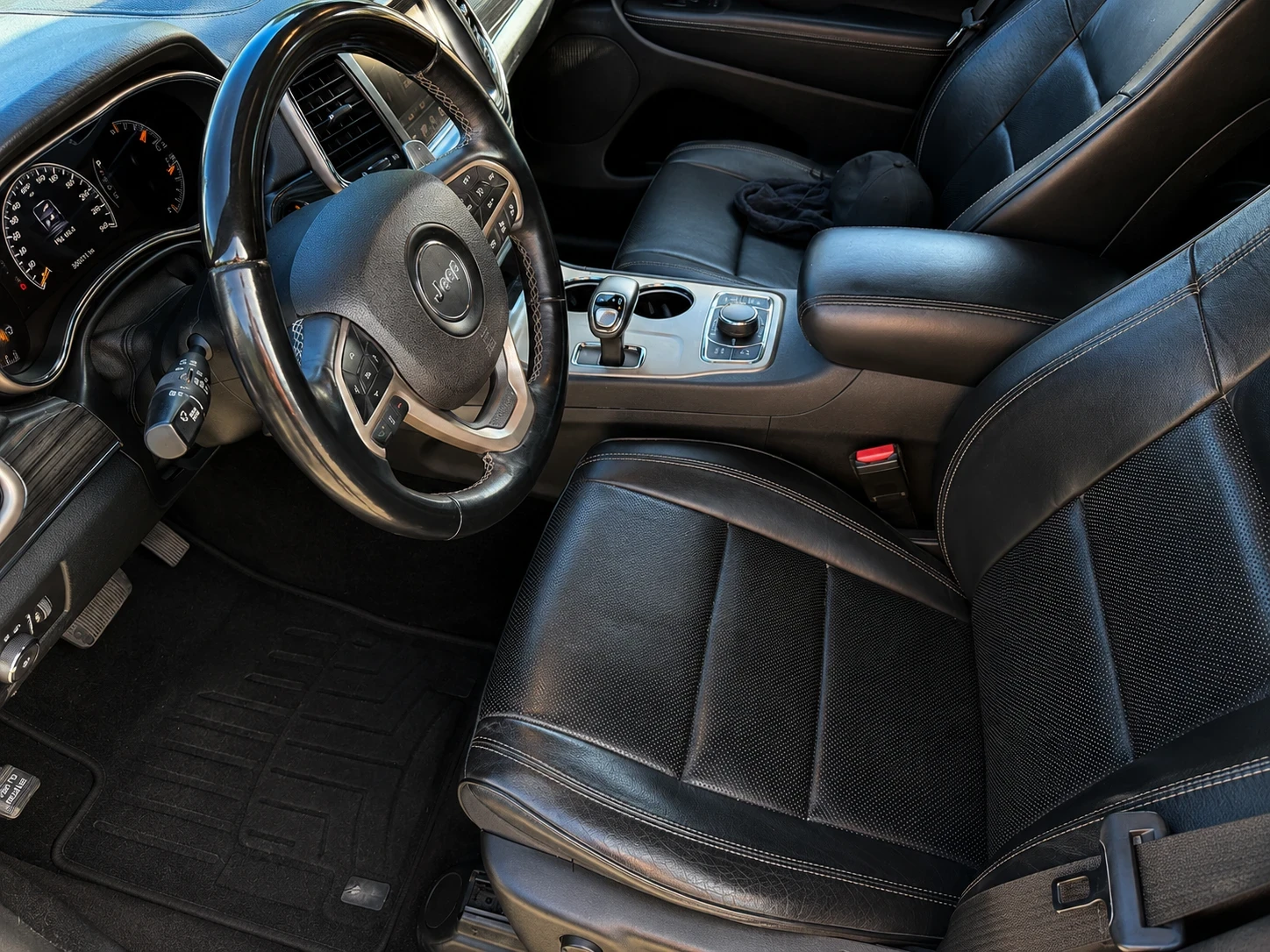 Jeep Grand cherokee 3.6 OVERLAND , снимка 7 - Автомобили и джипове - 55508861