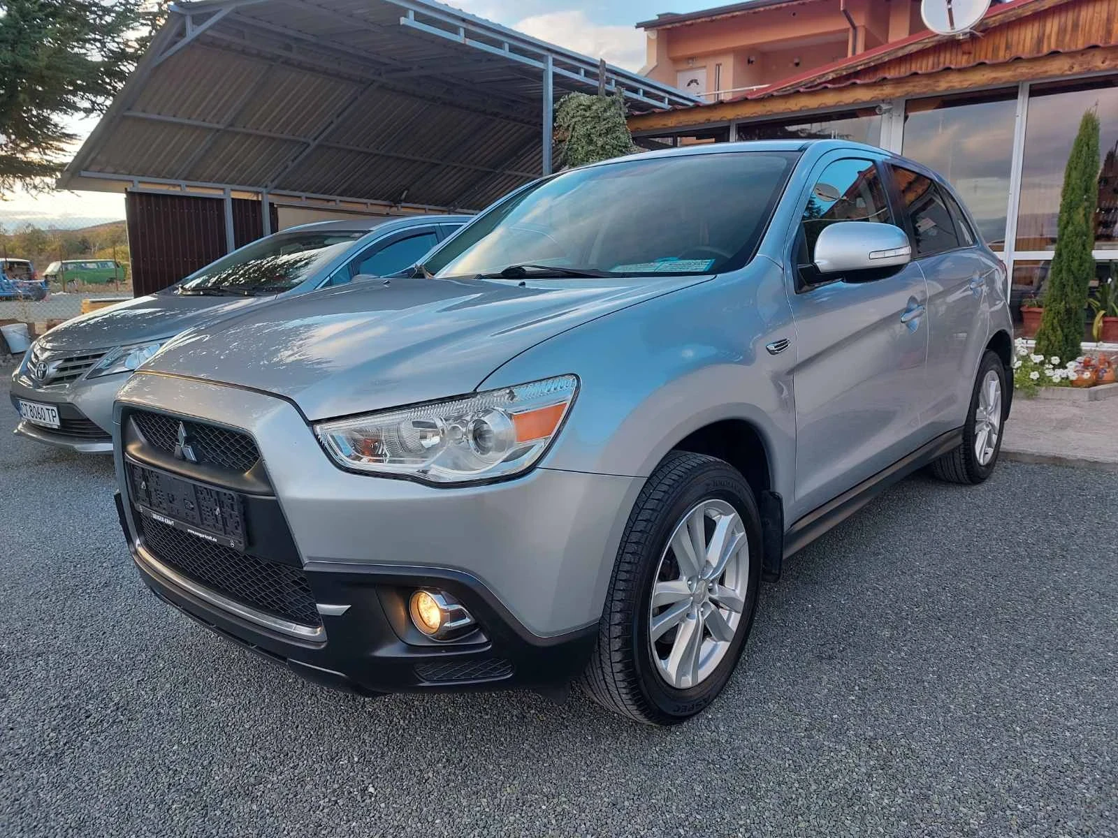 Mitsubishi ASX 1.6i, снимка 2 - Автомобили и джипове - 56712468