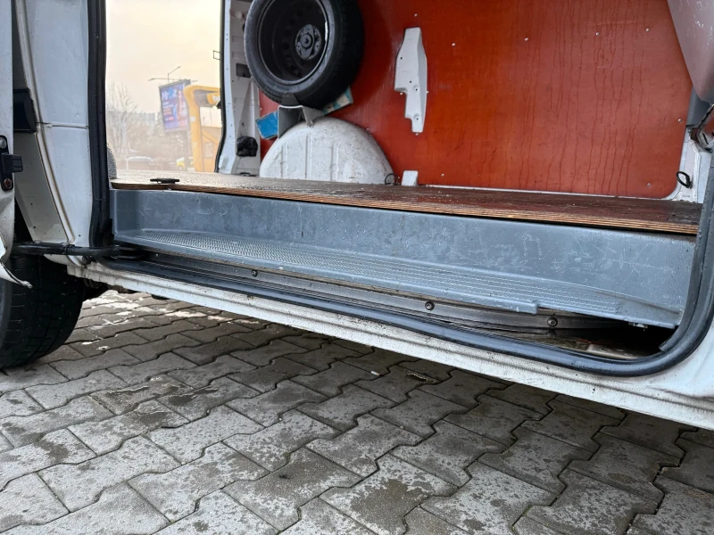 Mercedes-Benz Vito 109CDI, снимка 8 - Бусове и автобуси - 53416226