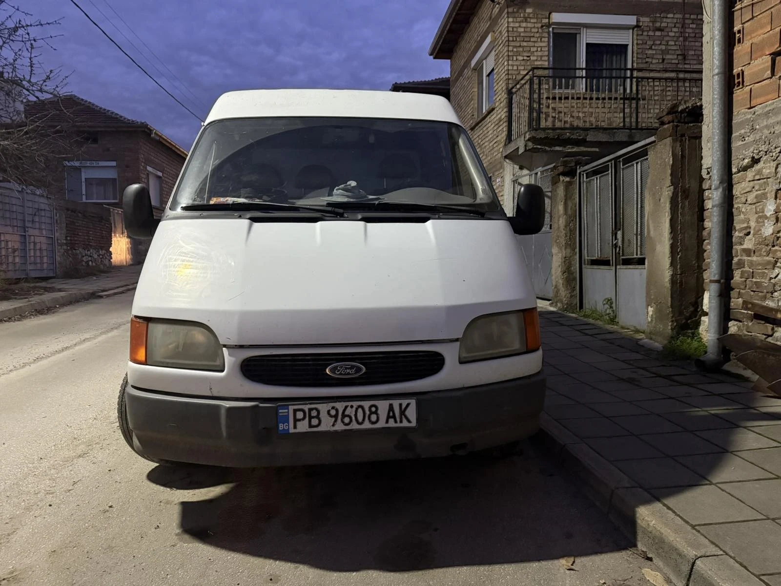 Ford Transit 2.5 - изображение 2