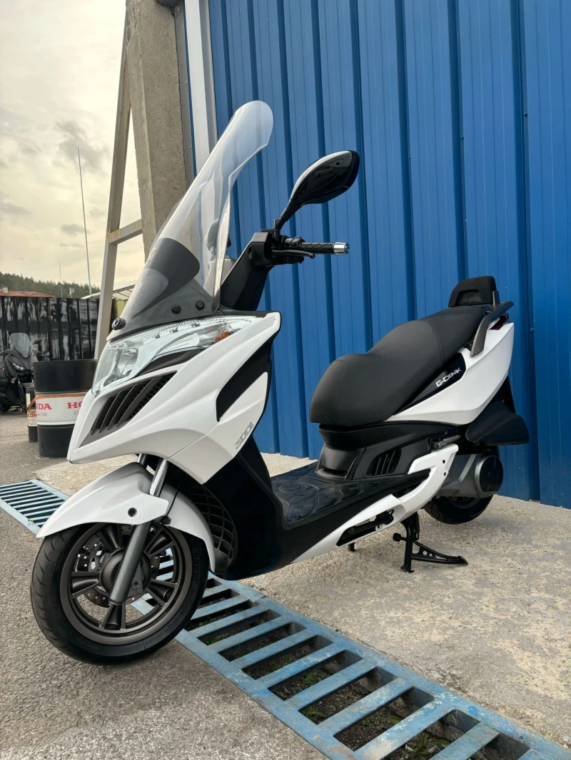 Kymco G-Dink 300i, снимка 3 - Мотоциклети и мототехника - 49494390