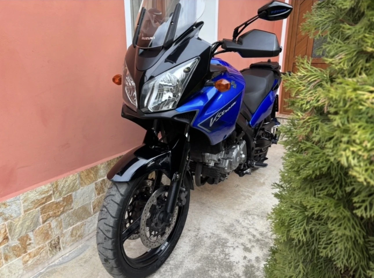 Suzuki V-strom DL650, снимка 1