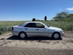 Mercedes-Benz C 220, снимка 2