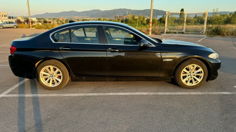 BMW 523 3.0i, снимка 3 - Автомобили и джипове - 47409886