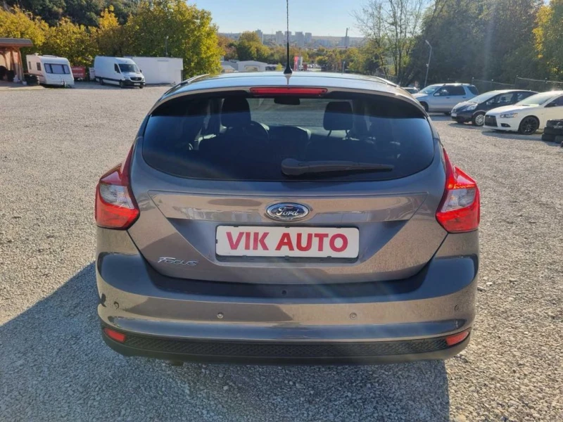 Ford Focus 1.6 TDCI KEYLESS, снимка 5 - Автомобили и джипове - 47798645